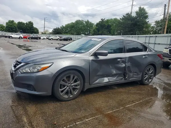 1N4AL3AP5JC254429 2018 NISSAN ALTIMA - Image 1