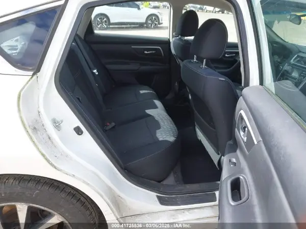 1N4AL3AP5JC254754 2018 NISSAN ALTIMA - Image 8