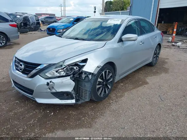 1N4AL3AP5JC255015 2018 NISSAN ALTIMA - Image 2