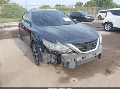 1N4AL3AP5JC255662 2018 NISSAN ALTIMA