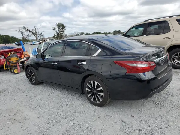 1N4AL3AP5JC257105 2018 NISSAN ALTIMA - Image 2