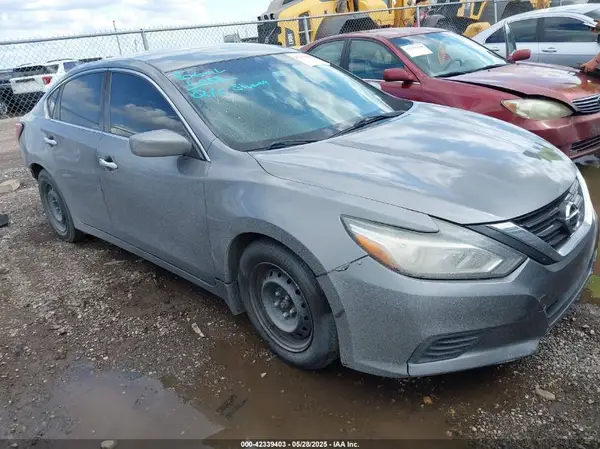 1N4AL3AP5JC259954 2018 NISSAN ALTIMA - Image 1