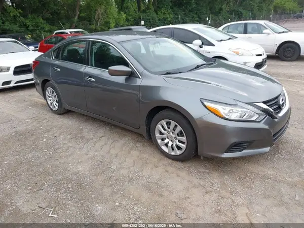1N4AL3AP5JC260148 2018 NISSAN ALTIMA - Image 1