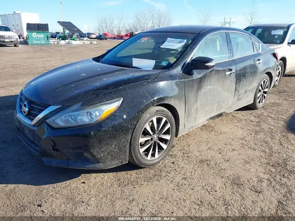 1N4AL3AP5JC261655 2018 NISSAN ALTIMA - Image 2