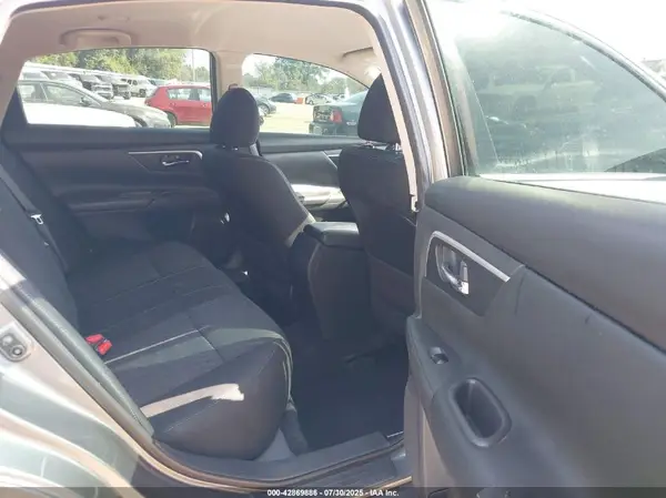 1N4AL3AP5JC261865 2018 NISSAN ALTIMA - Image 8