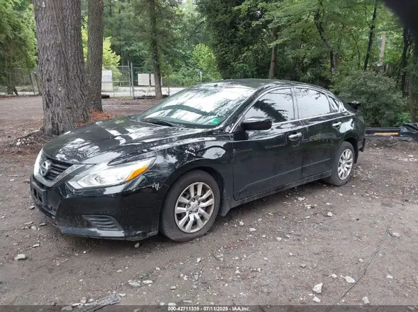 1N4AL3AP5JC263129 2018 NISSAN ALTIMA - Image 2