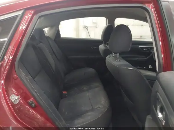 1N4AL3AP5JC263678 2018 NISSAN ALTIMA - Image 8