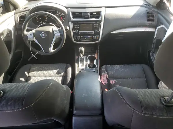 1N4AL3AP5JC263857 2018 NISSAN ALTIMA - Image 8