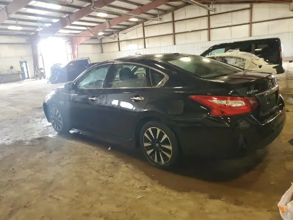 1N4AL3AP5JC265673 2018 NISSAN ALTIMA - Image 2