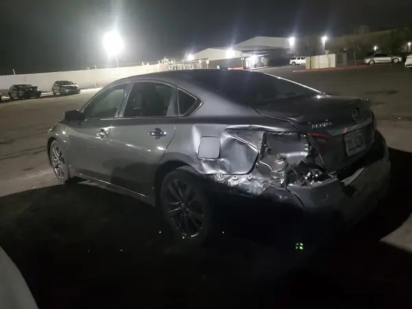 1N4AL3AP5JC265866 2018 NISSAN ALTIMA - Image 2