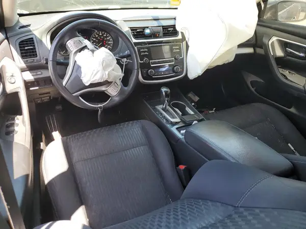 1N4AL3AP5JC267469 2018 NISSAN ALTIMA - Image 8