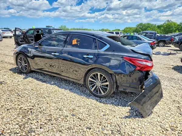1N4AL3AP5JC268699 2018 NISSAN ALTIMA - Image 2