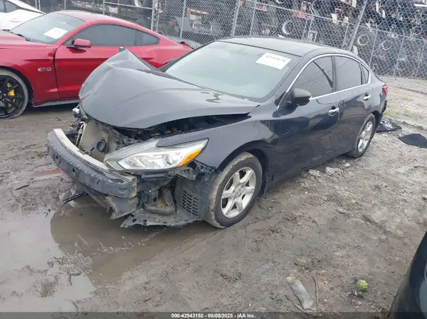 1N4AL3AP5JC268816 2018 NISSAN ALTIMA - Image 2