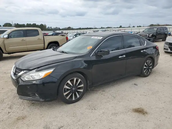 1N4AL3AP5JC270579 2018 NISSAN ALTIMA - Image 1