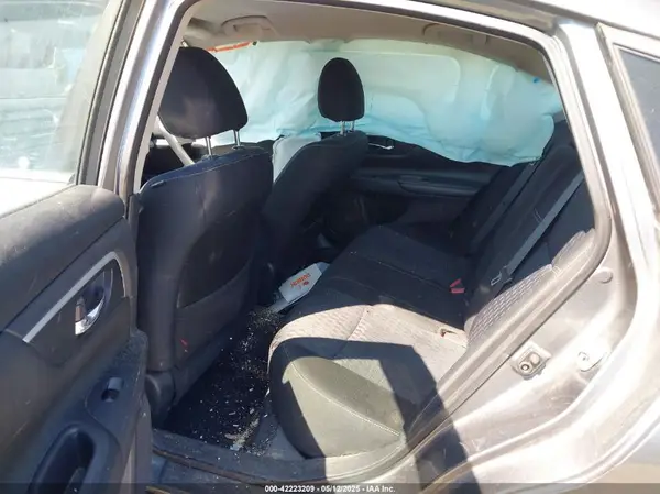 1N4AL3AP5JC270792 2018 NISSAN ALTIMA - Image 8