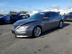 1N4AL3AP5JC275961 2018 NISSAN ALTIMA