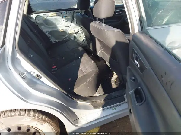 1N4AL3AP5JC279900 2018 NISSAN ALTIMA - Image 8