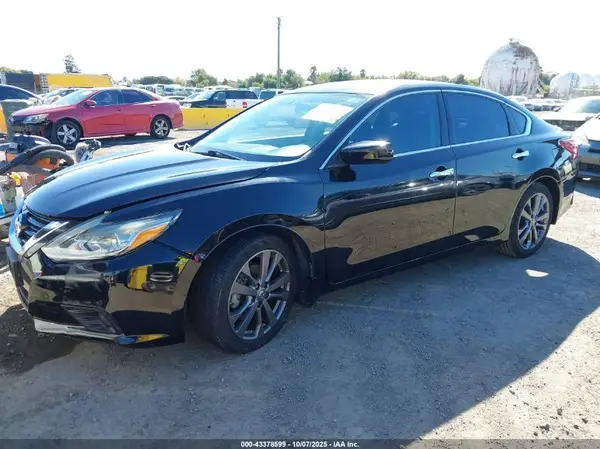 1N4AL3AP5JC280528 2018 NISSAN ALTIMA - Image 2