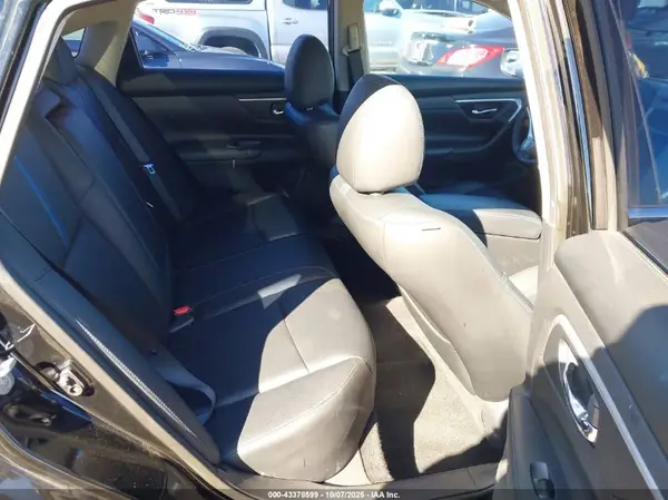 1N4AL3AP5JC280528 2018 NISSAN ALTIMA - Image 8