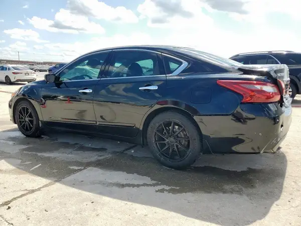1N4AL3AP5JC280898 2018 NISSAN ALTIMA - Image 2