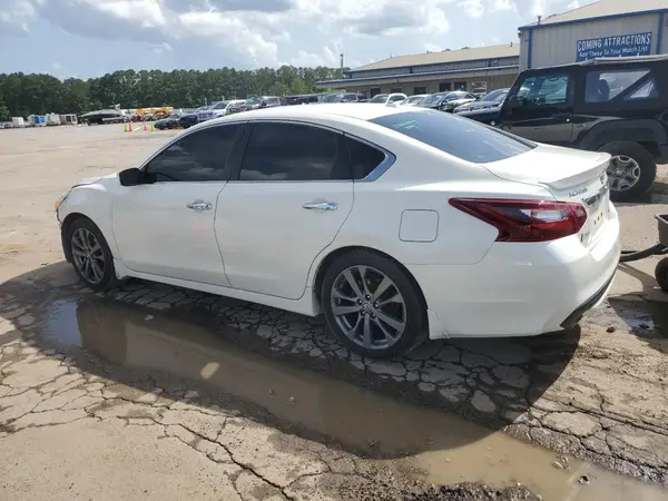 1N4AL3AP5JC285342 2018 NISSAN ALTIMA - Image 2