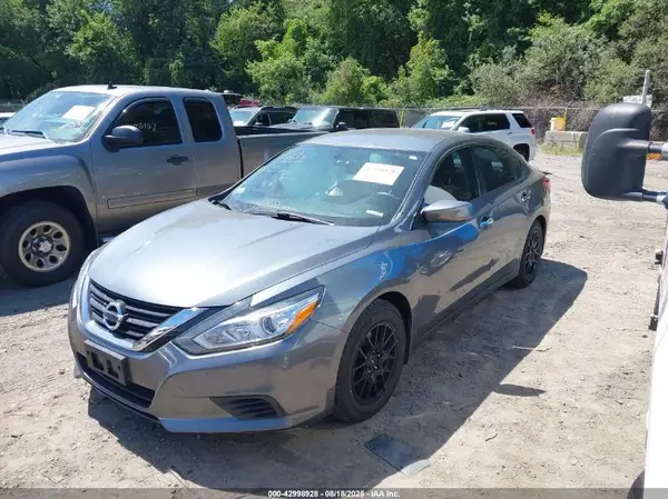 1N4AL3AP5JC286751 2018 NISSAN ALTIMA - Image 2