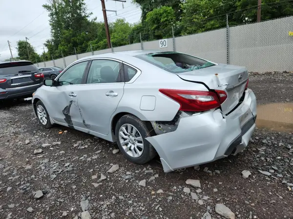 1N4AL3AP5JC294123 2018 NISSAN ALTIMA - Image 2