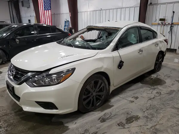 1N4AL3AP5JC294168 2018 NISSAN ALTIMA - Image 2