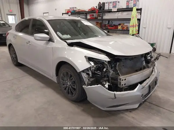 1N4AL3AP5JC294624 2018 NISSAN ALTIMA - Image 1