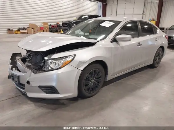 1N4AL3AP5JC294624 2018 NISSAN ALTIMA - Image 2