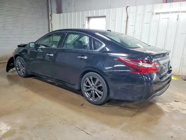 1N4AL3AP5JC294736 2018 NISSAN ALTIMA - Image 2