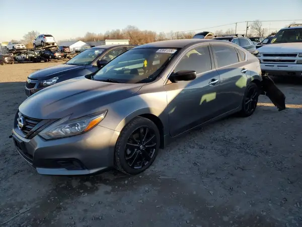 1N4AL3AP5JC295305 2018 NISSAN ALTIMA - Image 1