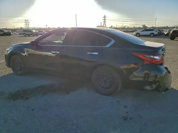 1N4AL3AP5JC299032 2018 NISSAN ALTIMA - Image 2
