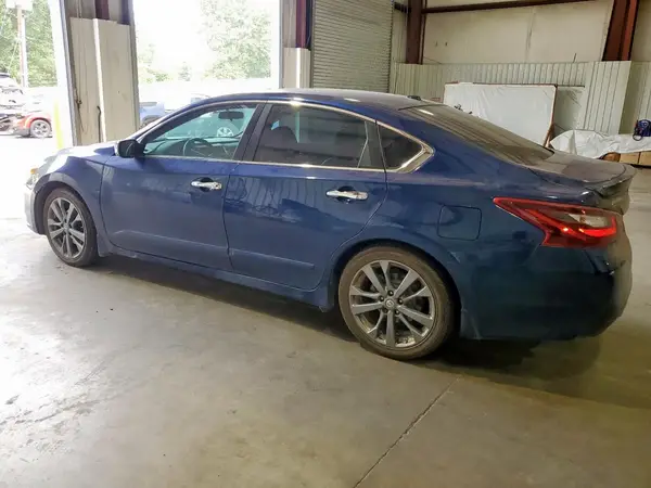 1N4AL3AP5JC299094 2018 NISSAN ALTIMA - Image 2