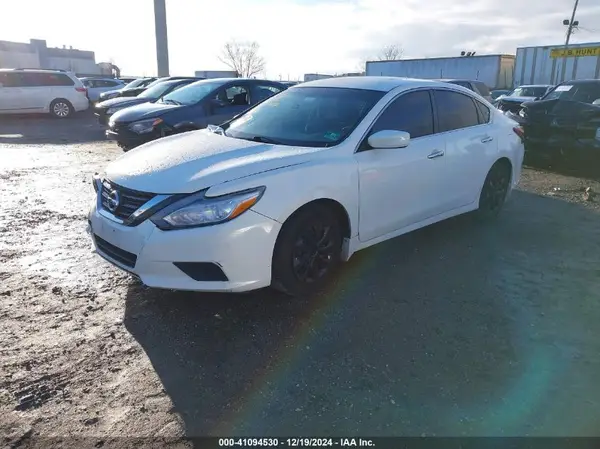 1N4AL3AP5JC299662 2018 NISSAN ALTIMA - Image 2