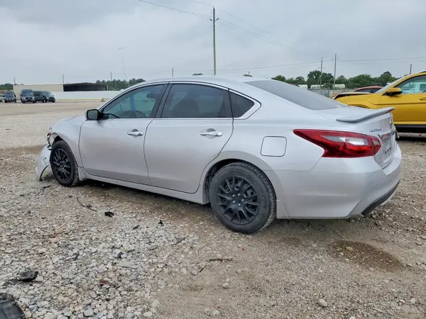 1N4AL3AP5JC299709 2018 NISSAN ALTIMA - Image 2