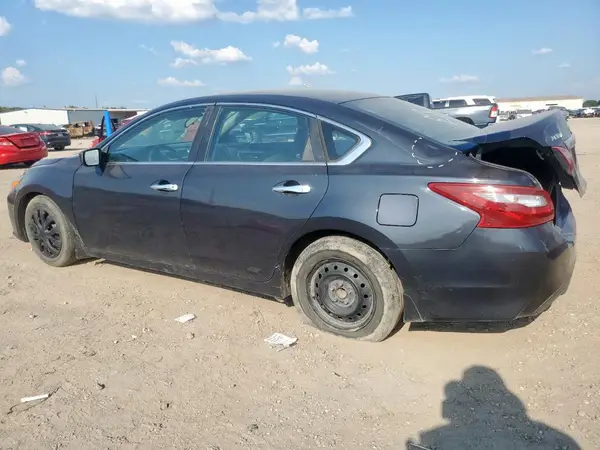 1N4AL3AP5JC470166 2018 NISSAN ALTIMA - Image 2