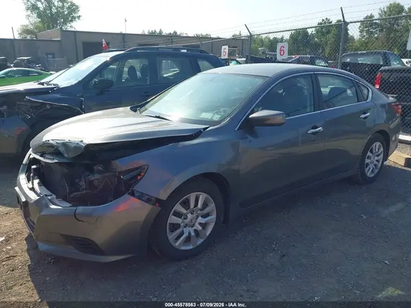 1N4AL3AP5JC470863 2018 NISSAN ALTIMA - Image 2