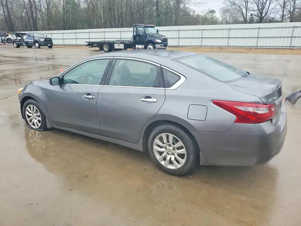 1N4AL3AP5JC470913 2018 NISSAN ALTIMA - Image 2