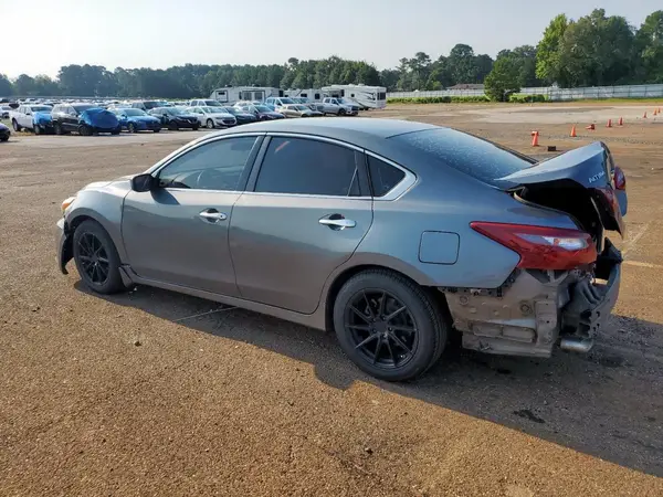 1N4AL3AP5JC471866 2018 NISSAN ALTIMA - Image 2