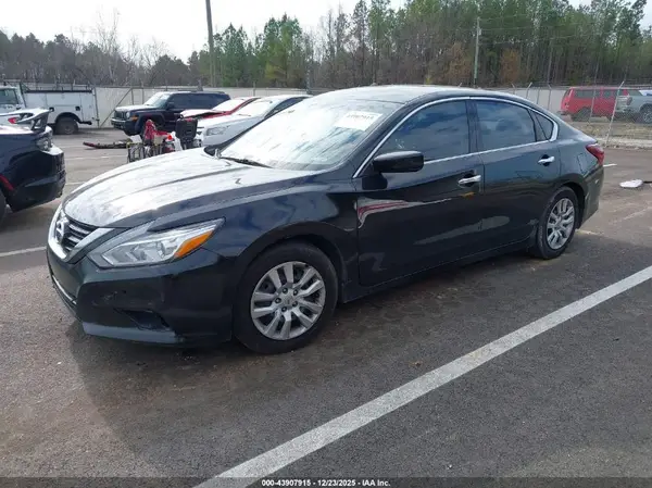 1N4AL3AP5JC474072 2018 NISSAN ALTIMA - Image 2