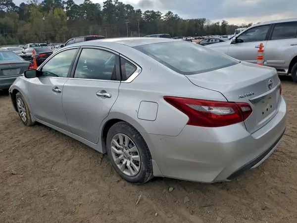 1N4AL3AP5JC474735 2018 NISSAN ALTIMA - Image 2