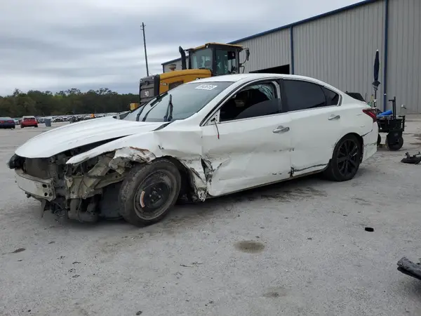1N4AL3AP5JC475190 2018 NISSAN ALTIMA - Image 1