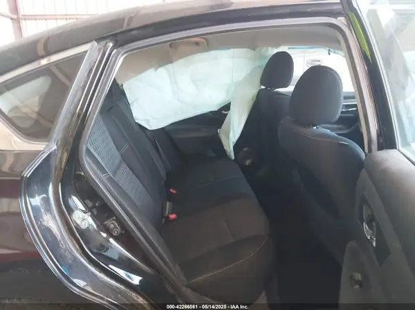 1N4AL3AP5JC477666 2018 NISSAN ALTIMA - Image 8