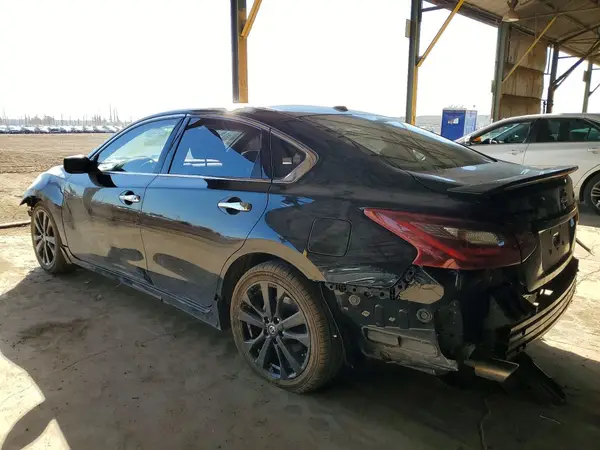 1N4AL3AP5JC478641 2018 NISSAN ALTIMA - Image 2
