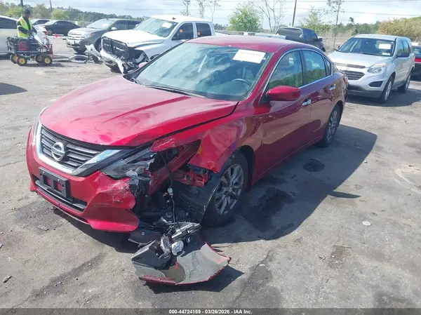 1N4AL3AP5JC478770 2018 NISSAN ALTIMA - Image 2