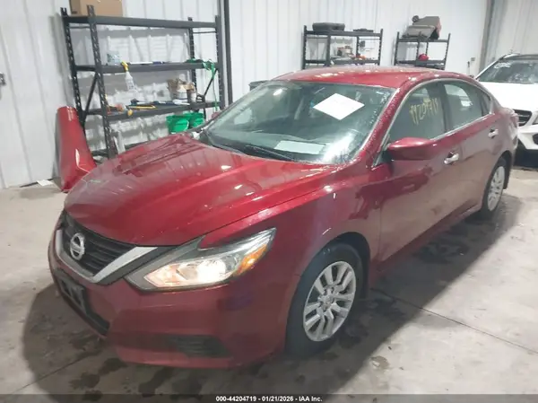 1N4AL3AP5JC478915 2018 NISSAN ALTIMA - Image 2