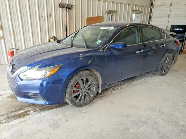 1N4AL3AP5JT272400 2018 NISSAN ALTIMA - Image 1