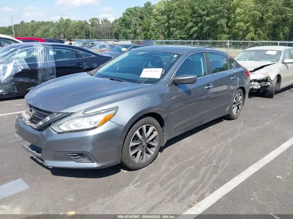 1N4AL3AP6GC109666 2016 NISSAN ALTIMA - Image 2