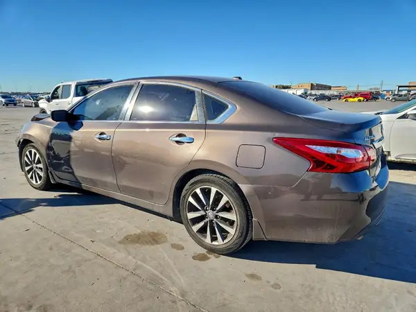 1N4AL3AP6GC117637 2016 NISSAN ALTIMA - Image 2